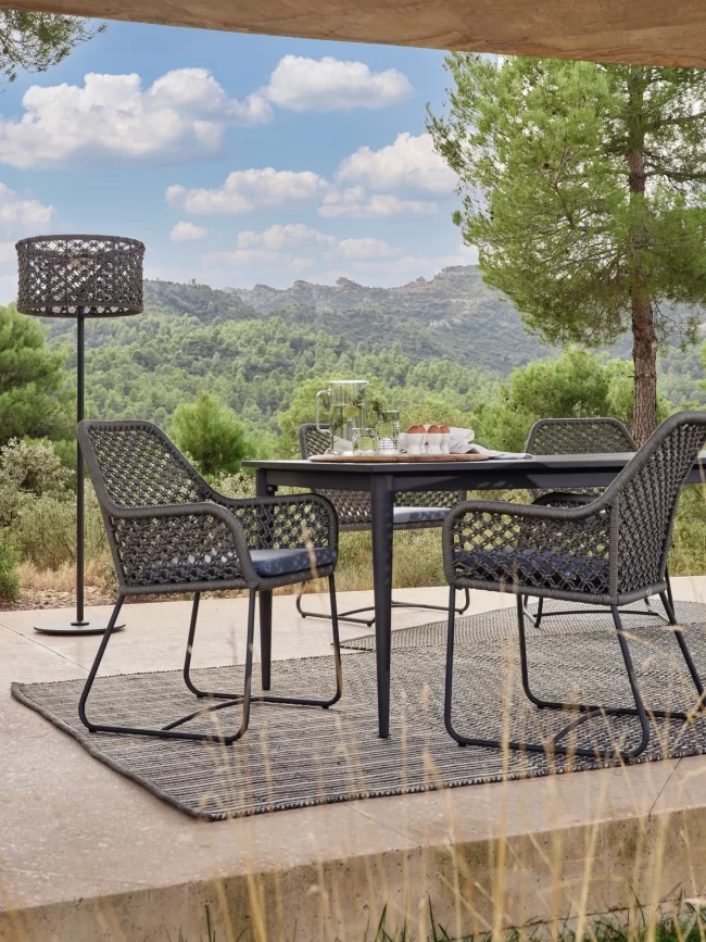 MOMA Collection by Skyline Design - SIMEXA, the outdoor furniture experts