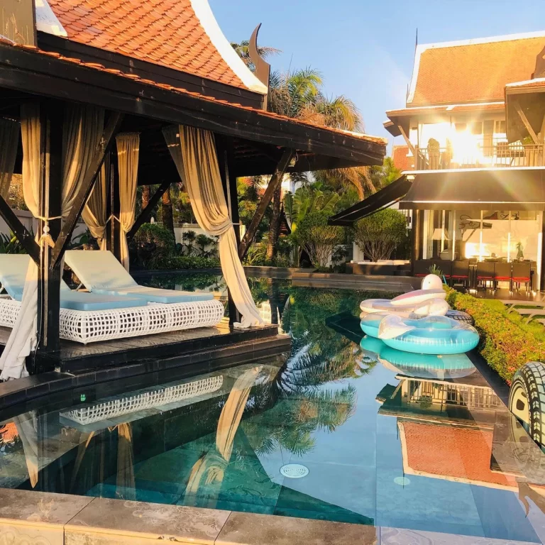 Riviera Hotel Pattaya Thailand