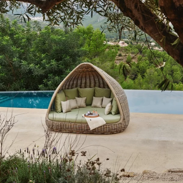 DAYBEDS Collection by Skyline Design - SIMEXA, the outdoor furniture experts