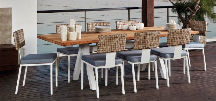 Discover our 2 favorite wood alternatives to teak outdoor furniture