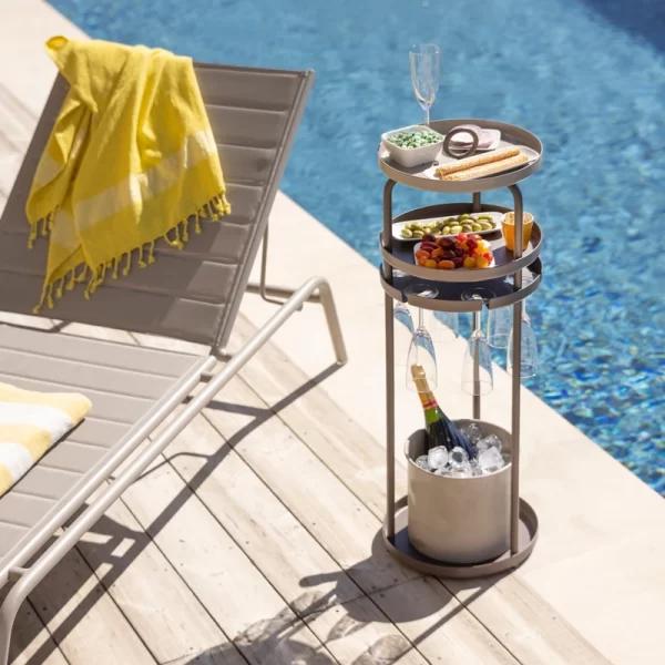 Light Tray by MAIORI - Presented by SIMEXA, the outdoor Experts.