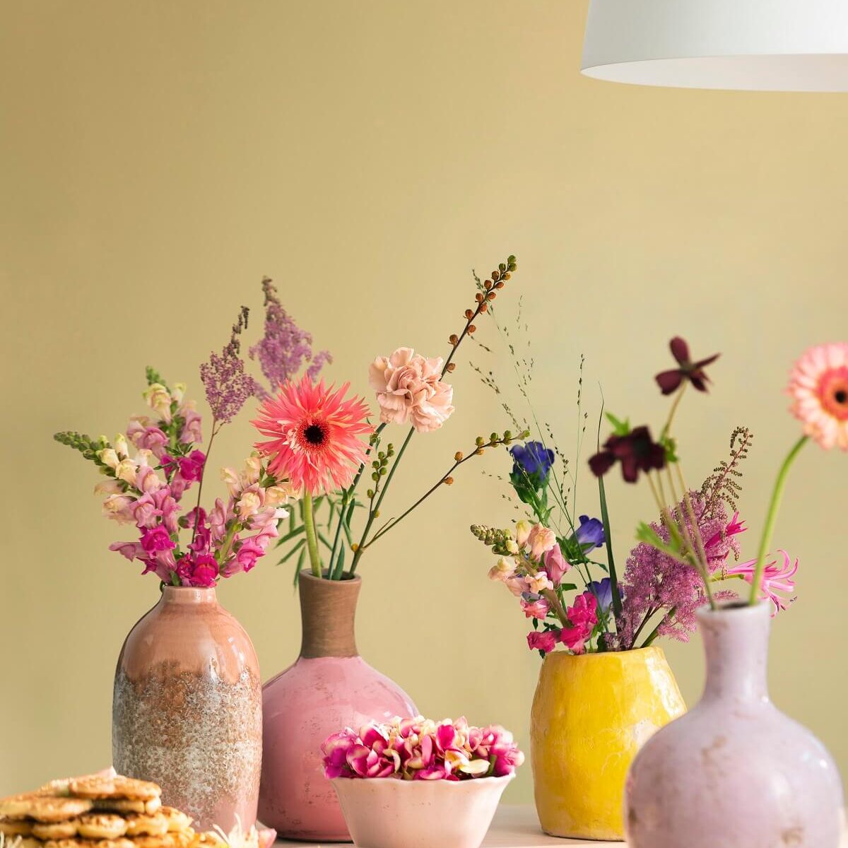 Wild wonder by Dulux - New trends 2023: Rich and warm neutral hues, bold and bright colours for outdoor furniture