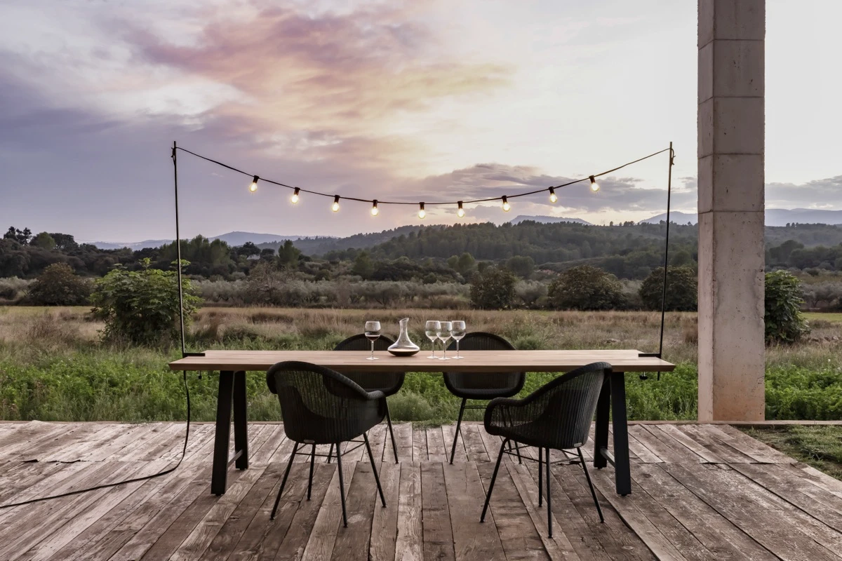 Illuminating Elegance: A Spotlight on Vincent Sheppard's Outdoor Lighting Collection