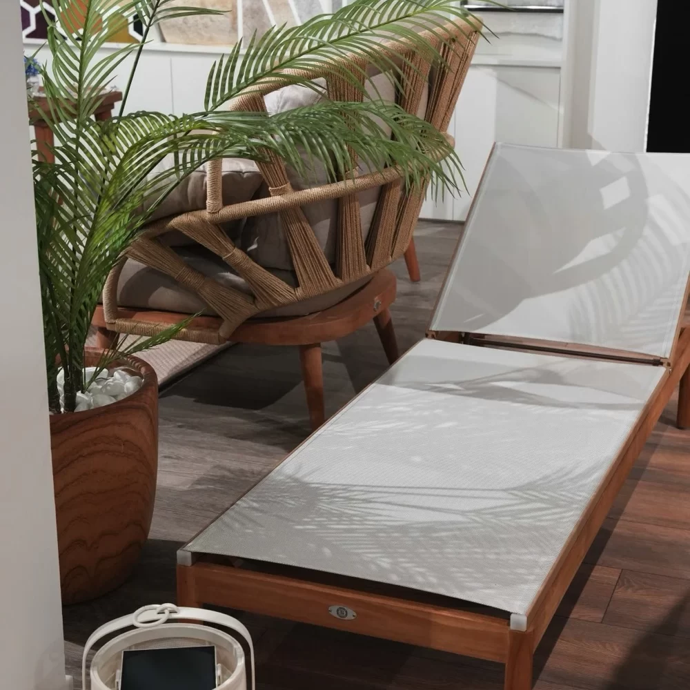 Our Dubai UAE Partner, MESSARA LIVING, opened its new outdoor furniture showroom in Dubai.