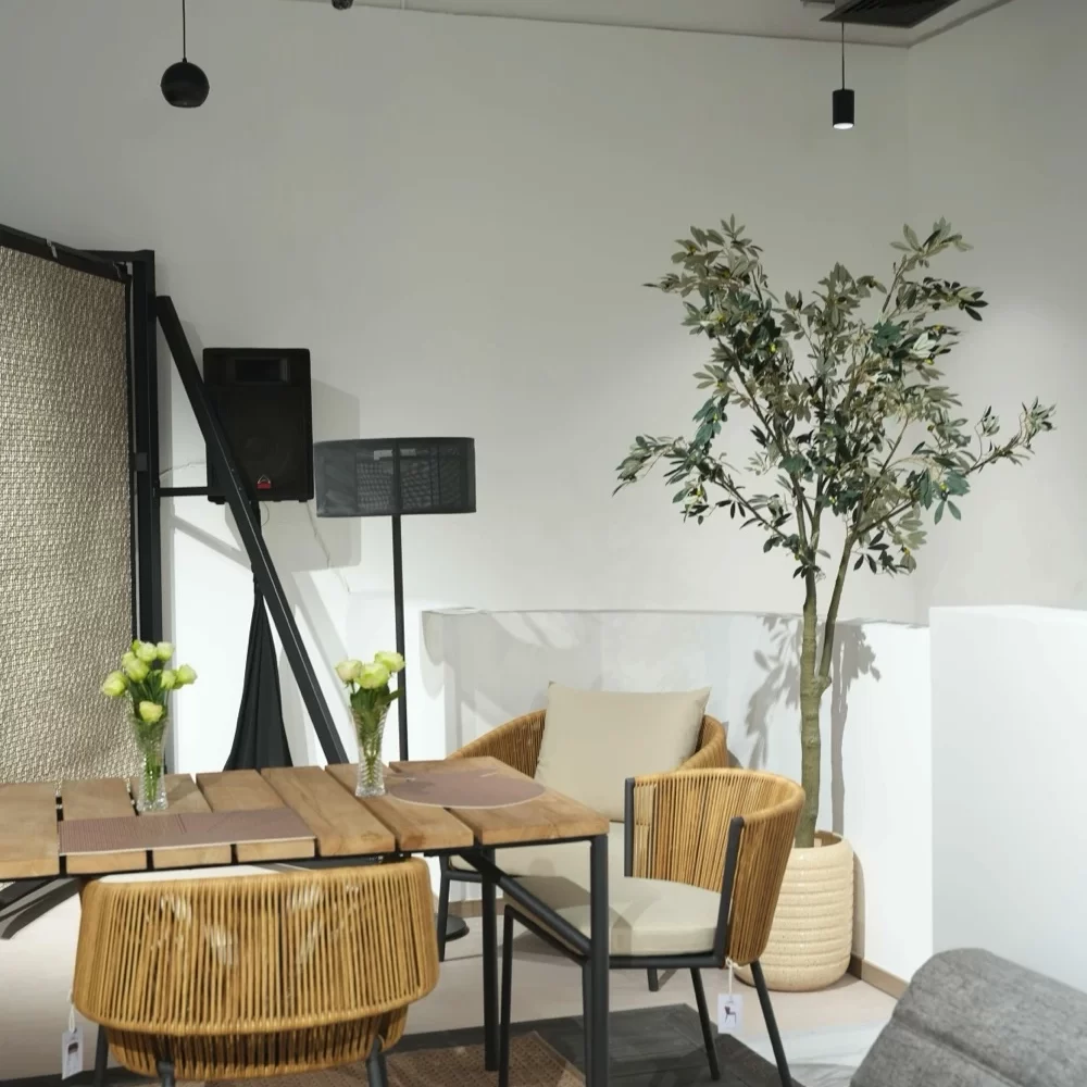 Our Dubai UAE Partner, MESSARA LIVING, opened its new outdoor furniture showroom in Dubai.