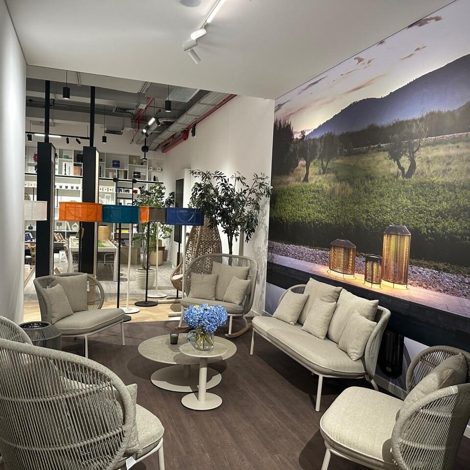 Our Dubai UAE Partner, MESSARA LIVING, opened its new outdoor furniture showroom in Dubai.